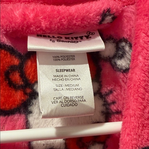 Hello Kitty Pink Patterned Robe - Picture 3 of 3